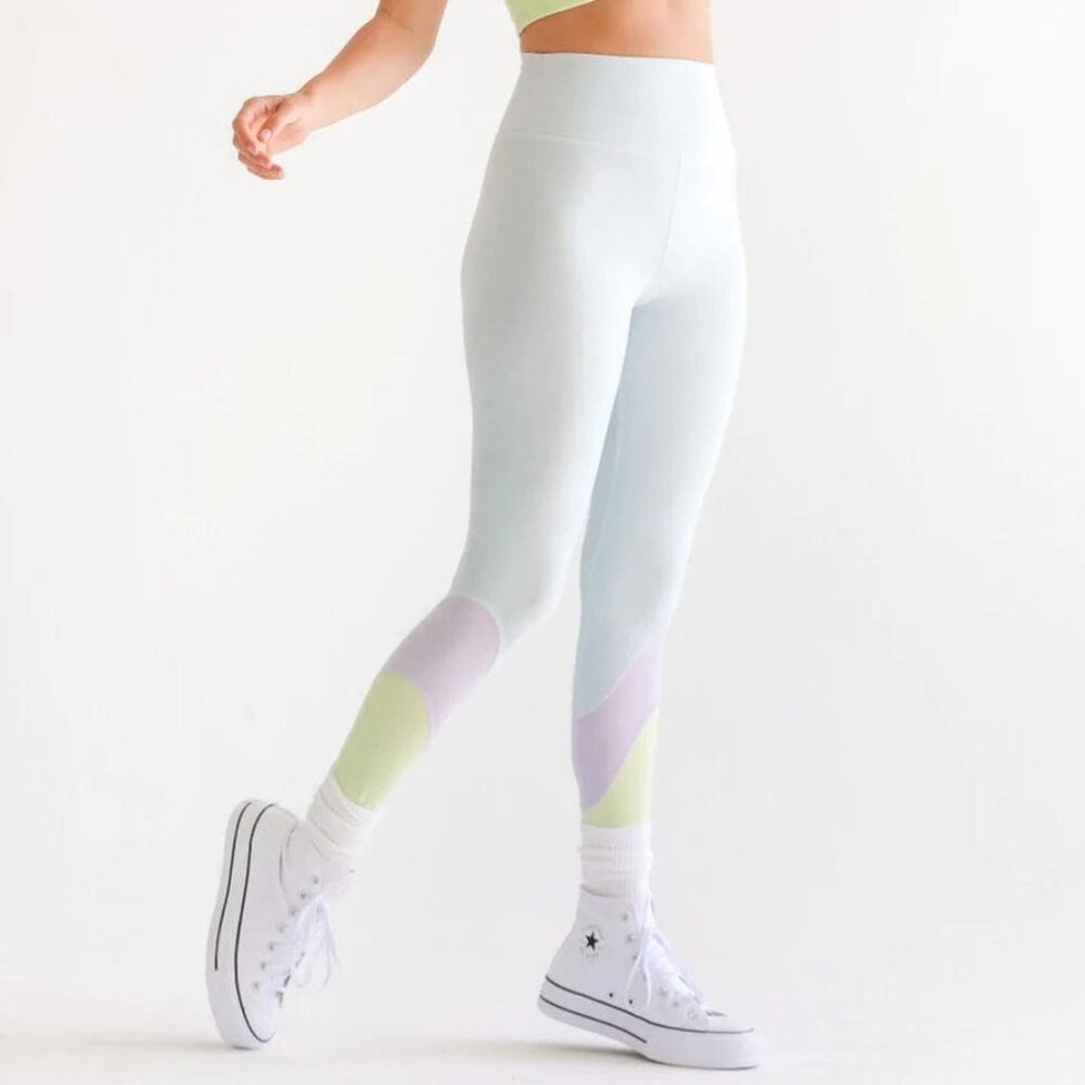Playground Active - Sunset Legging (NWT)